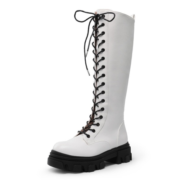 Shoes - Lace Up Chunky Platform Lug Sole Boots For Women Black/Knitting Size 7.5 NWT